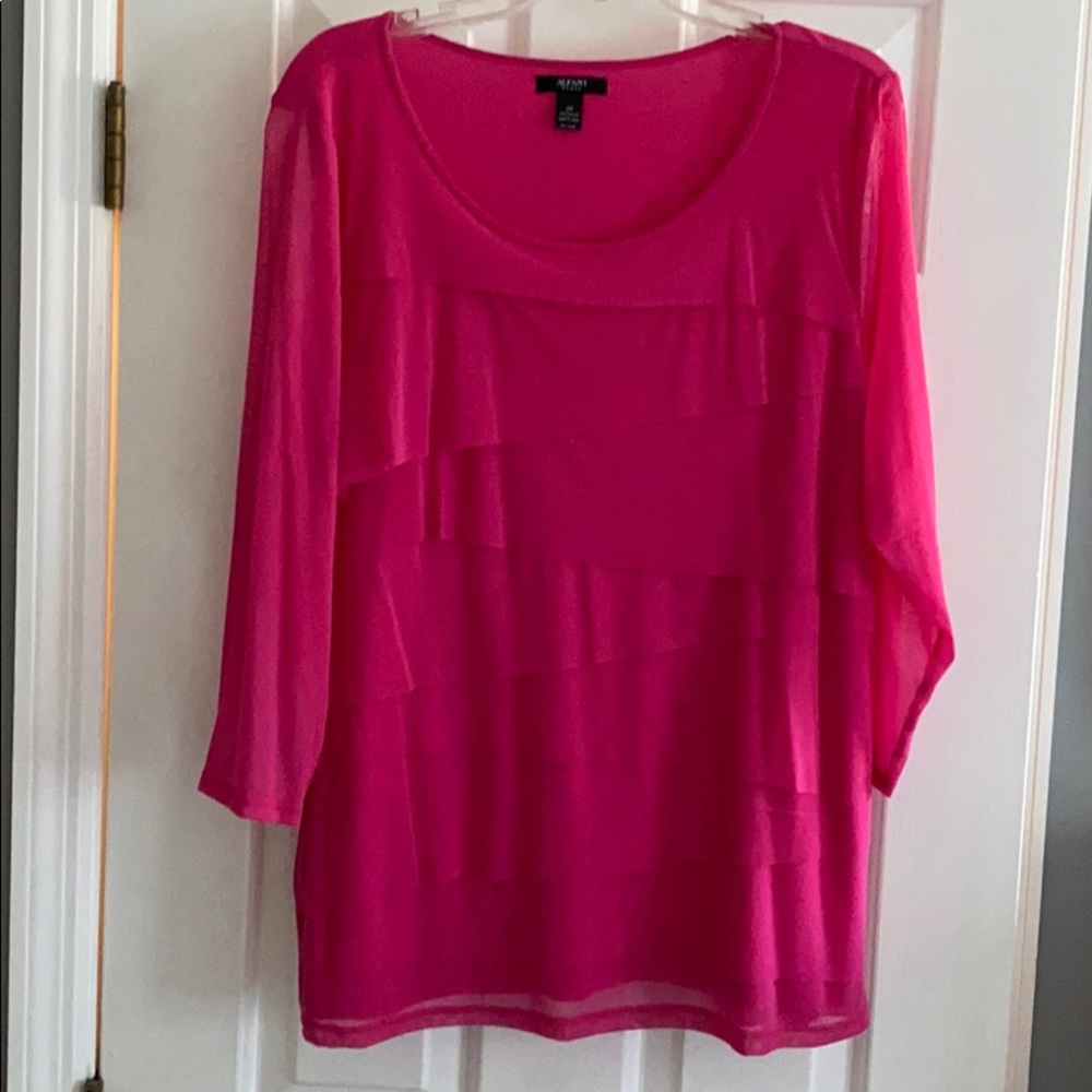 Pink Alfani top